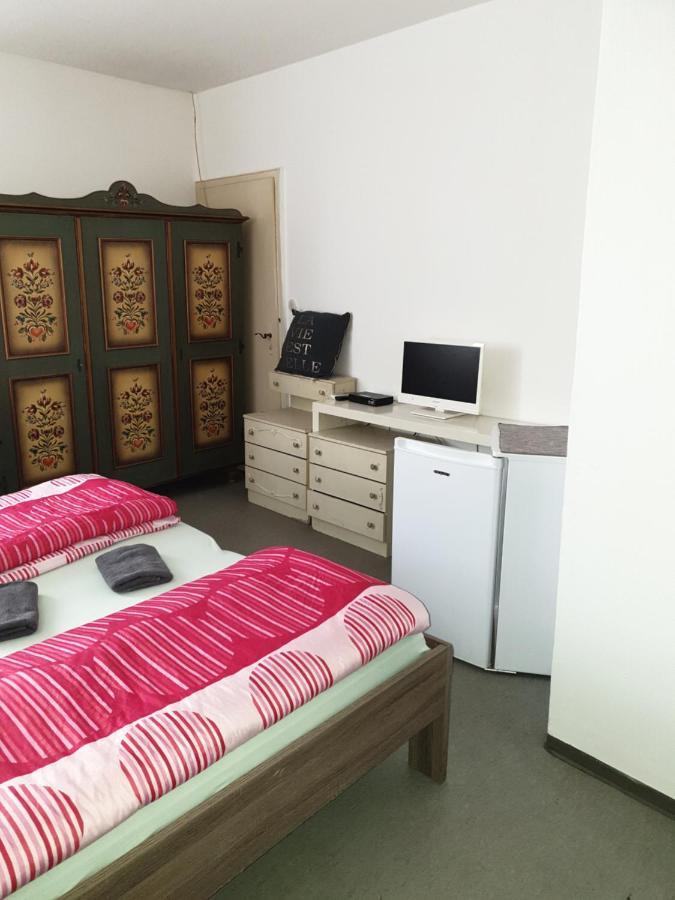 Pension Engel Hotel Pfullendorf Bagian luar foto
