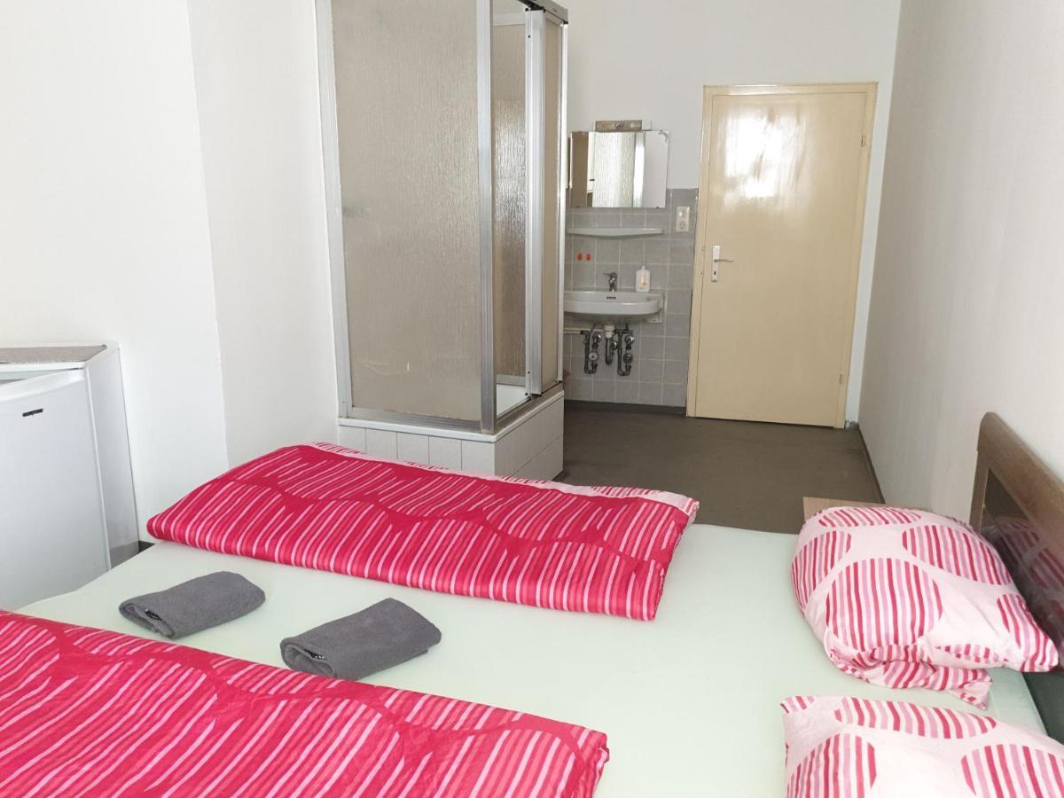 Pension Engel Hotel Pfullendorf Bagian luar foto