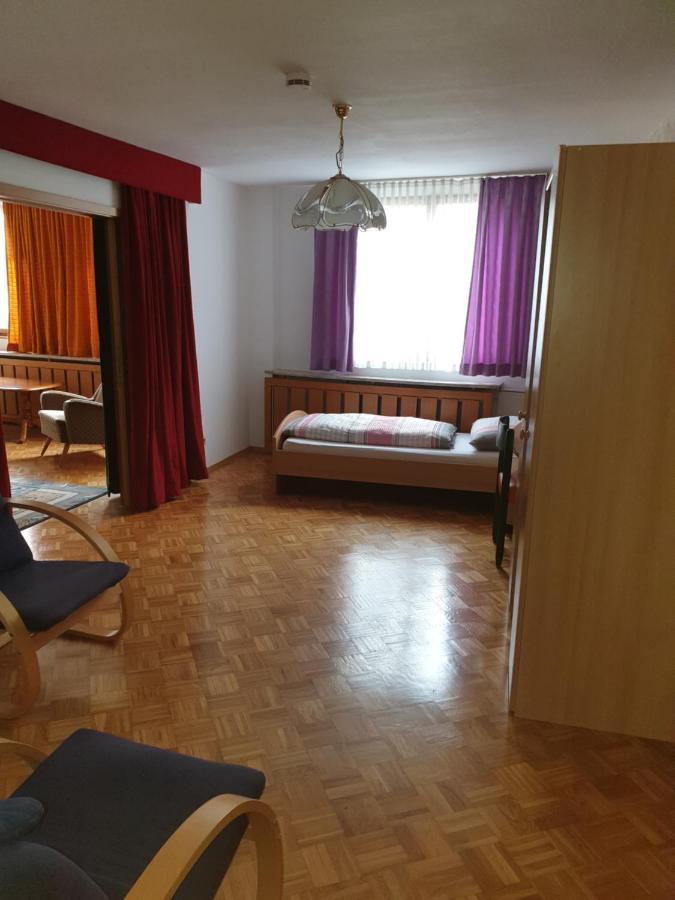 Pension Engel Hotel Pfullendorf Bagian luar foto