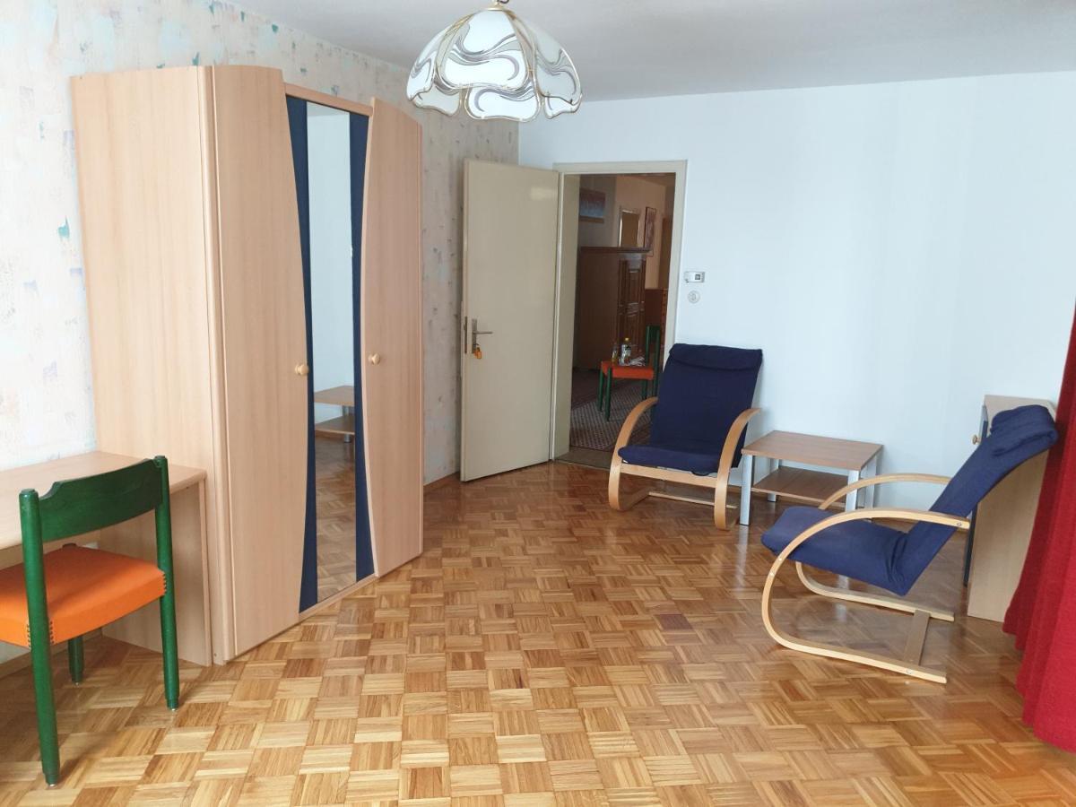 Pension Engel Hotel Pfullendorf Bagian luar foto